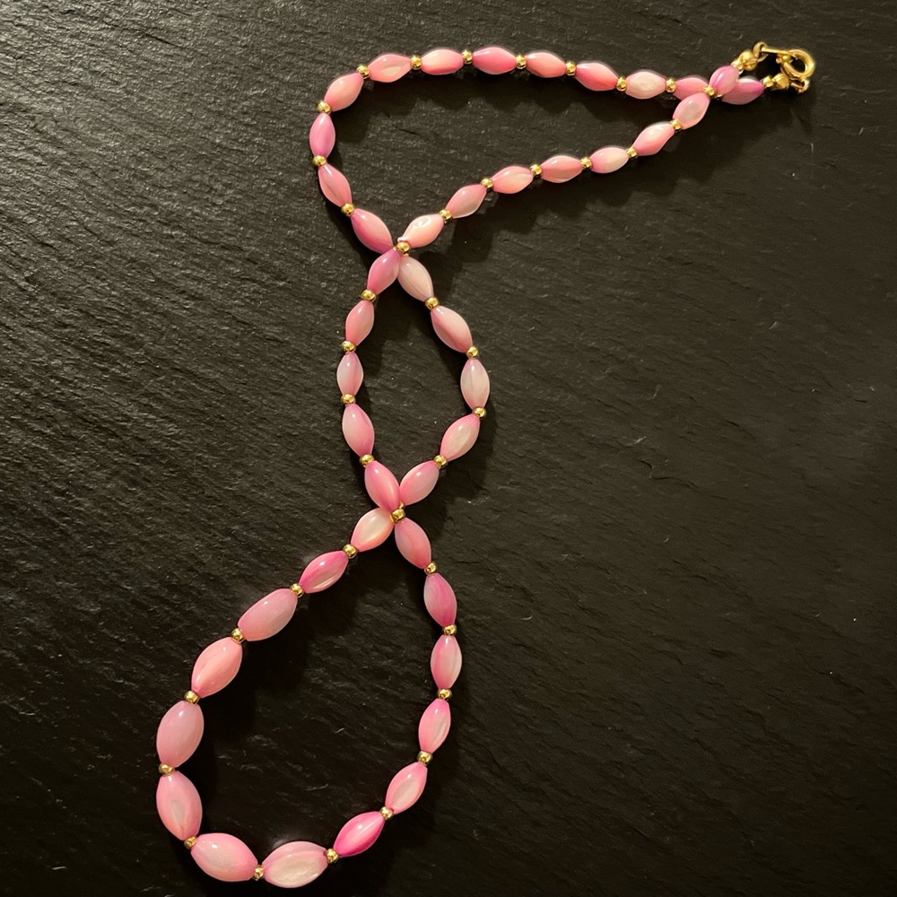 Vintage Pink Oval Mother of Pearl 16” Necklace